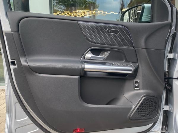 Mercedes-Benz B 200 Progressive Multibeam Rückfahrkamera AHK