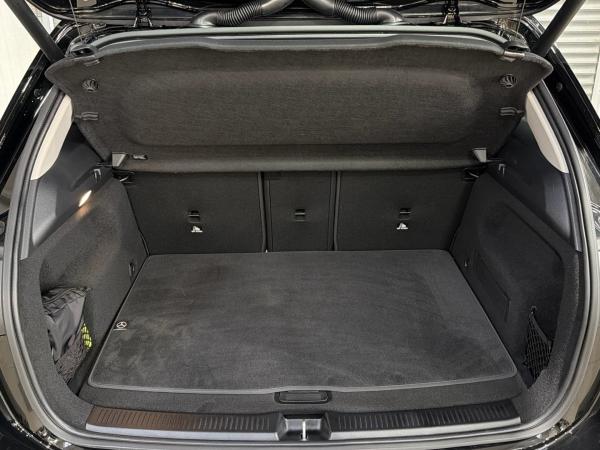 Mercedes-Benz B 180 Progressive Multibeam Rückfahrkamera AHK