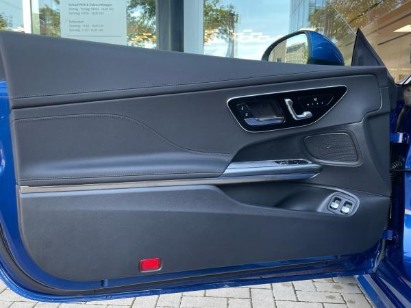 Mercedes-Benz E 300 CLE 300 e AMG DigitalLight Panorama 360°-Kamera