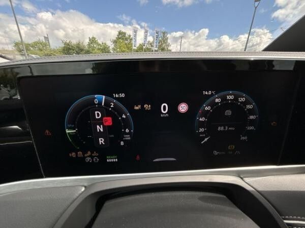 Volkswagen Passat Elegance 1.5l eHybrid DSG CarPlay Hyb.