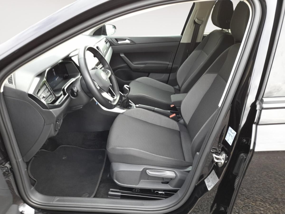 Volkswagen Polo VI 1.0 TSI Life Navi SHZ ACC CarPlay