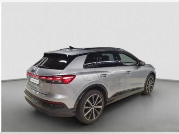 Audi e-tron Q4 (F4B)