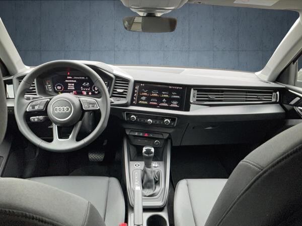 Audi A1 allstreet 30 TFSI S tr. LED ACC 17 Virtual