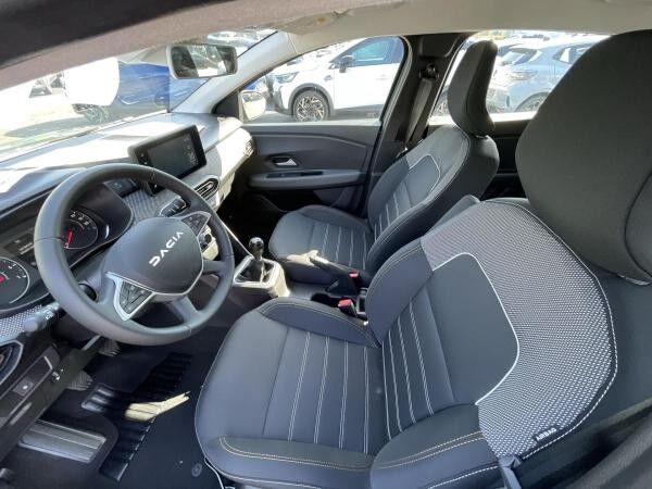 Dacia Sandero Stepway TCe90 Expression Navigation WinterSicherheitsPaket