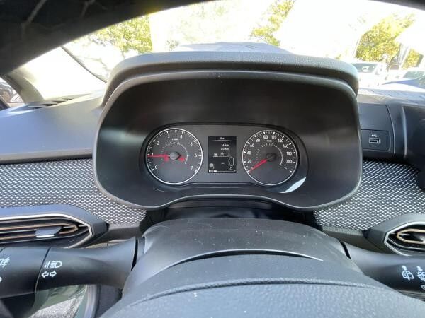Dacia Sandero Stepway TCe90 Expression Navigation WinterSicherheitsPaket