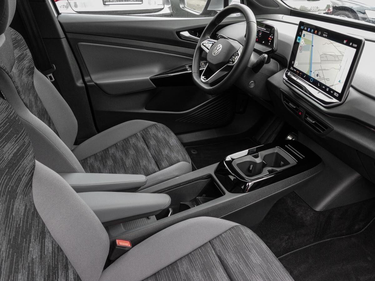 Volkswagen ID.4 *AHK*NAVI*ACC*LHZ+SHZ*