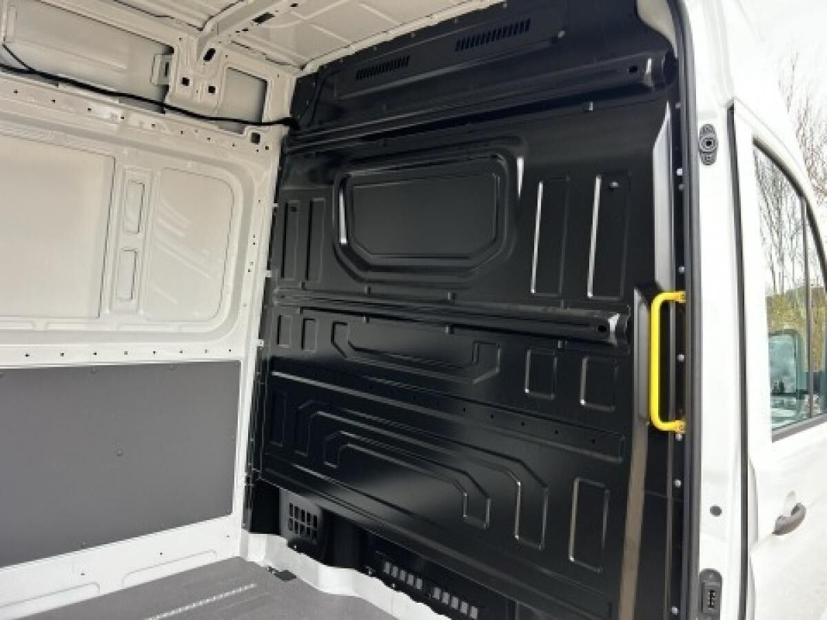 Volkswagen Crafter 35 HD Kasten Tageszulassung / Kamera