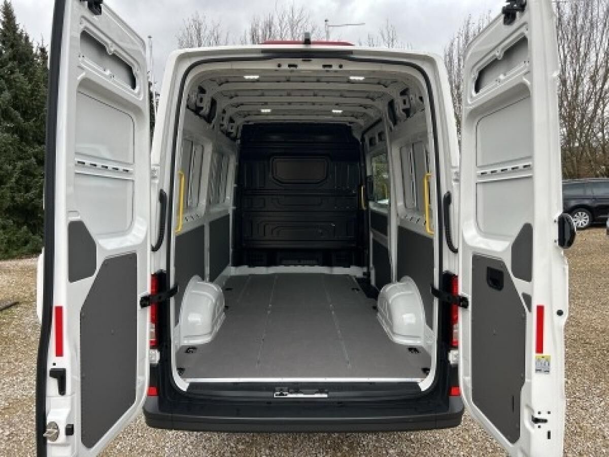 Volkswagen Crafter 35 HD Kasten Tageszulassung / Kamera