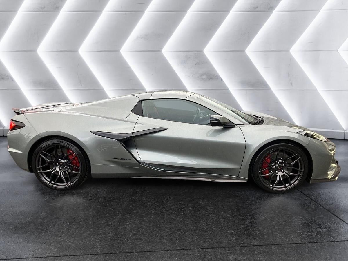 Corvette Z06 Cabrio 3LZ 5.5 V8 2024