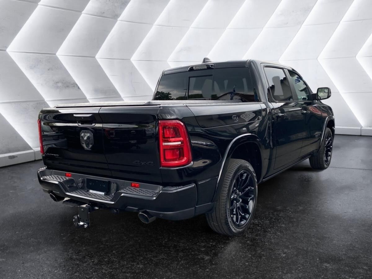 Dodge RAM 1500 Limited Night Special