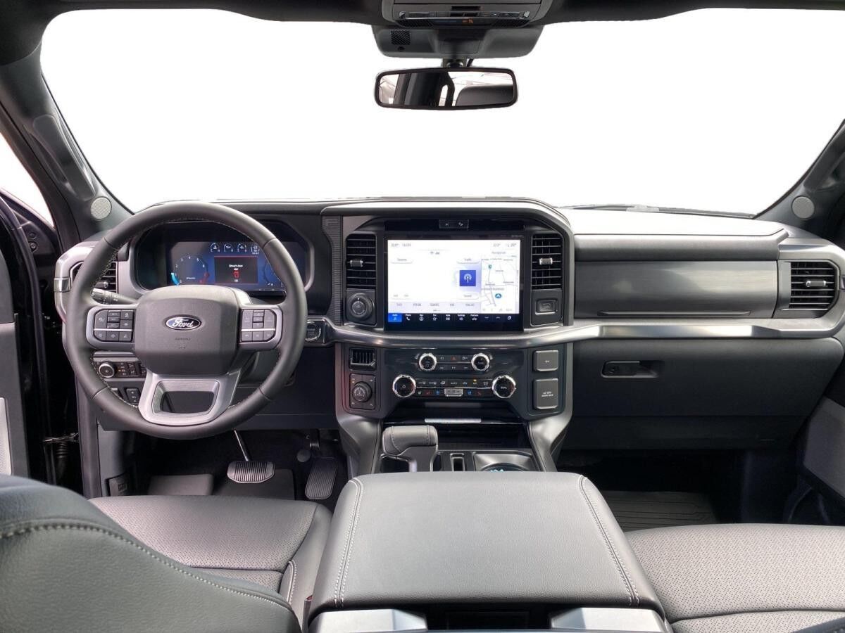 Ford F 150 LARIAT Black Edition 2025 4X4 5.0L