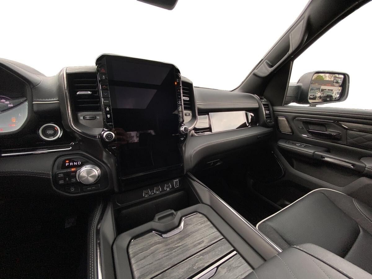 Dodge RAM 1500 Limited Night Special