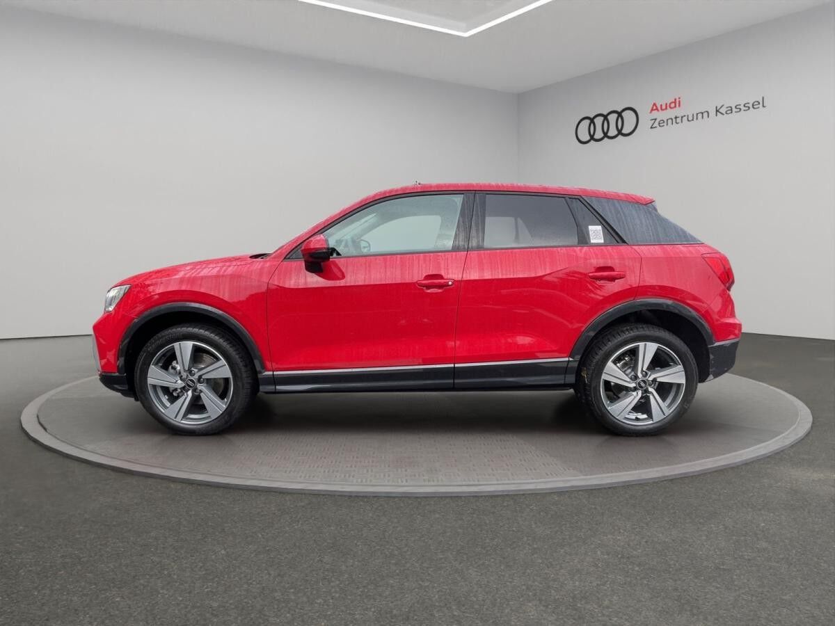 Audi Q2 35 TDI Matrix Navi PDC AHK