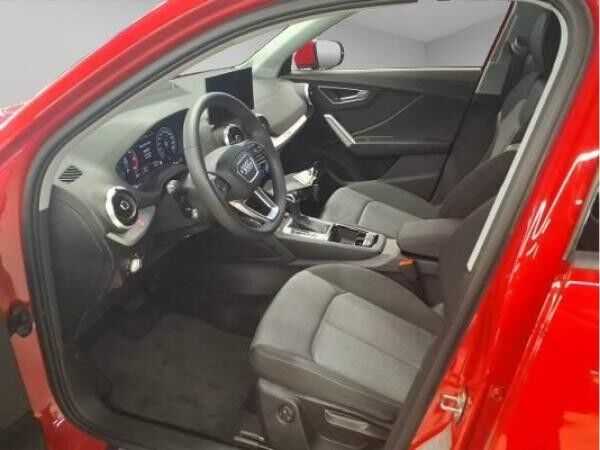 Audi Q2 35 TDI Matrix Navi PDC AHK