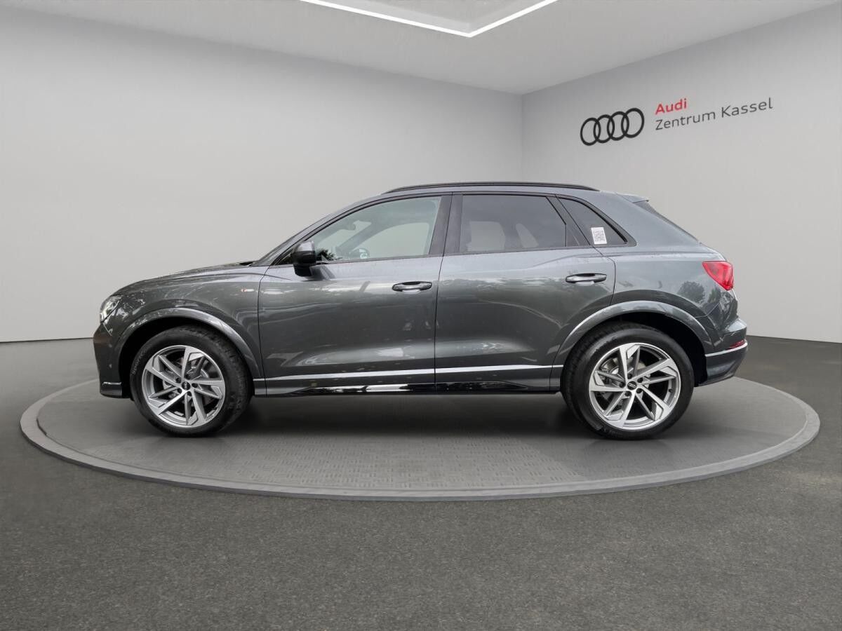 Audi Q3 45 TFSI quattro S line Matrix SONOS PDC+ AHK