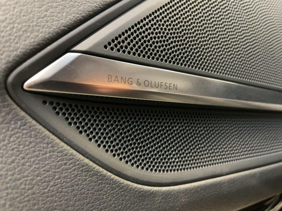 Audi A8 50 TDI quattro Head-Up Pano HD Matrix AHK B&O