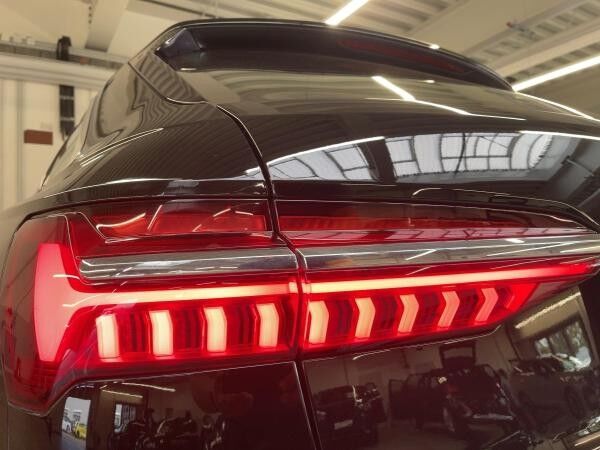 Audi A6 Avant sport 45 TFSI quattro HD Matrix B&O AHK