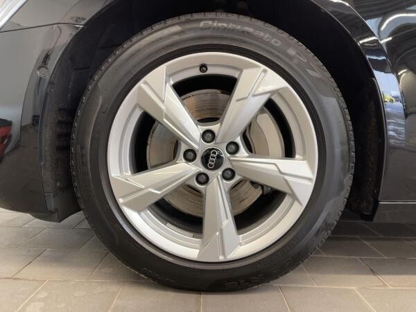 Audi A6 Avant sport 45 TFSI quattro HD Matrix B&O AHK