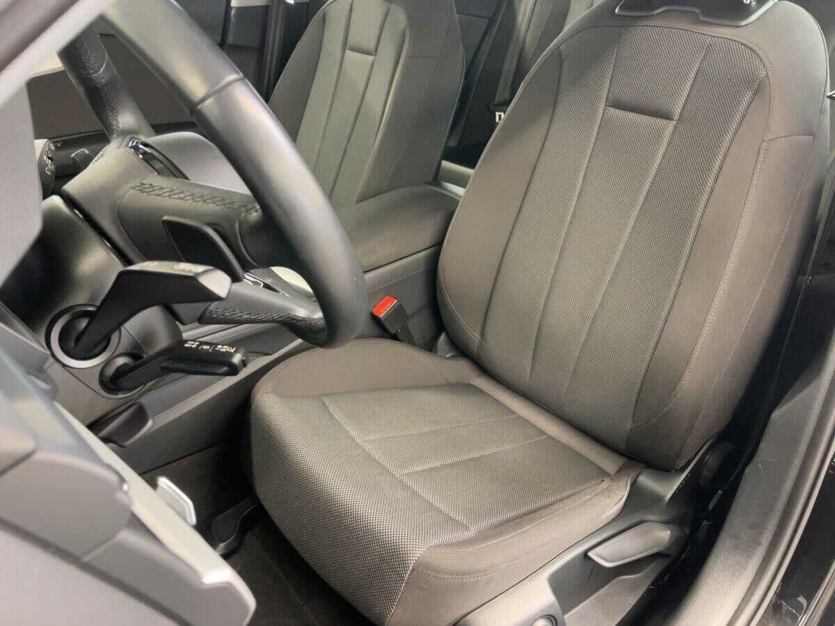 Audi A4 Avant advanced 40 TFSI quattro Kamera LED Navi DAB