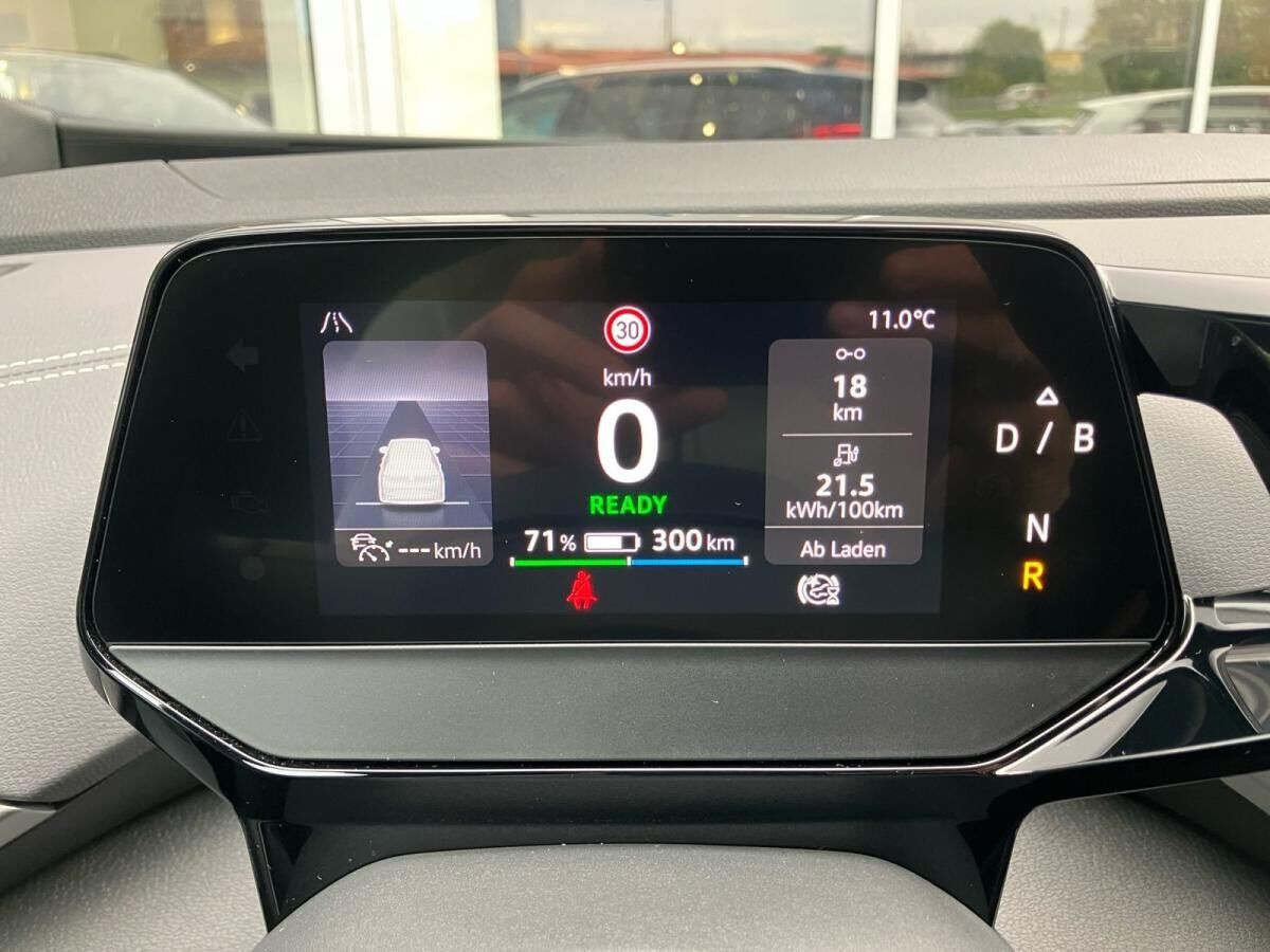 Volkswagen ID.4 Pro Performance/Matrix, ACC, CCS,360°Kamera