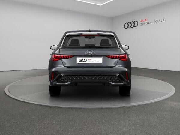 Audi A3 SB S line TFSI e LED Navi CarPlay RÜ 18"