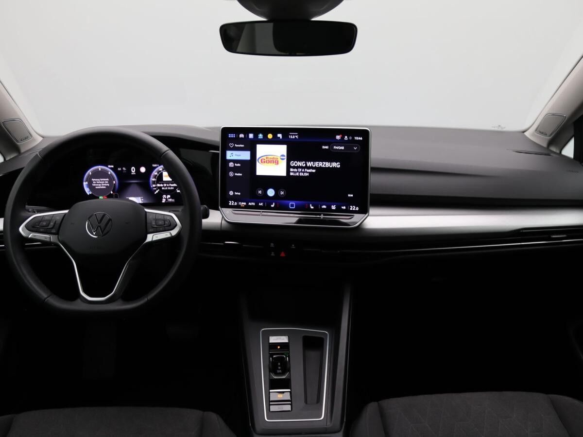 Volkswagen Golf Life 2.0 TDI DSG / Navi, App, RFK, LED, HuD