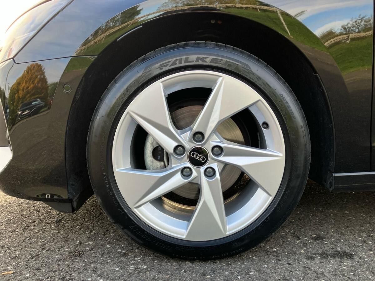 Audi A3 Sportback advanced 30TDI/ Navi, ParkAssi, AHK