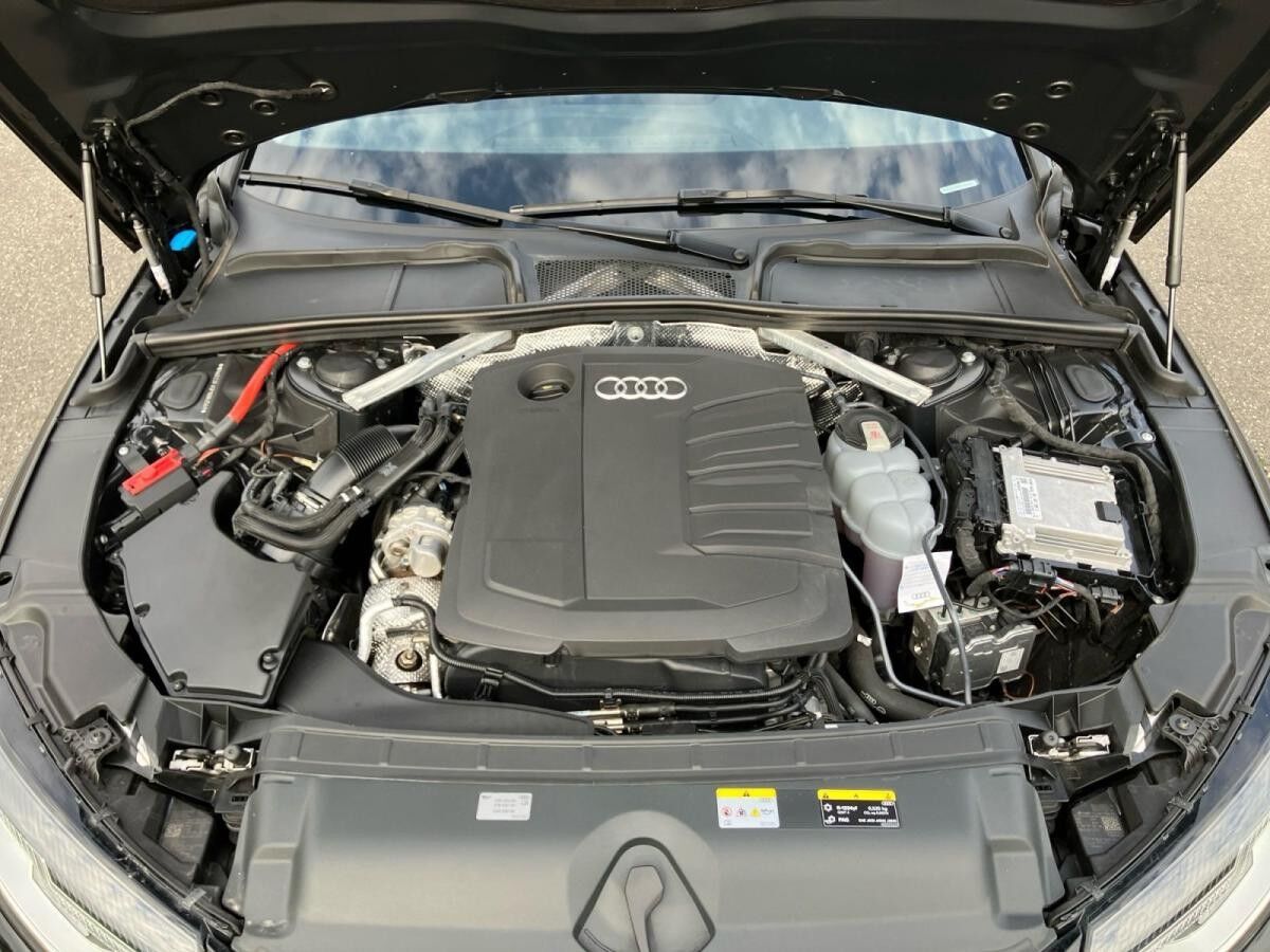 Audi A4 allroad quattro 40 TDI S-tronic / Navi+, AHK