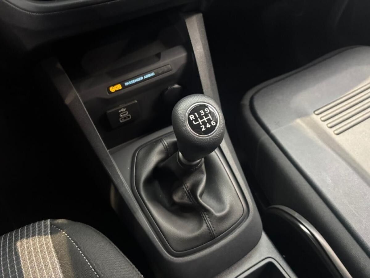 Ford Transit Courier ✅ Perfektes Gewerbefahrzeug – sofort verfügbar, inkl. Winterpaket & Fahrerassistenz-Paket!