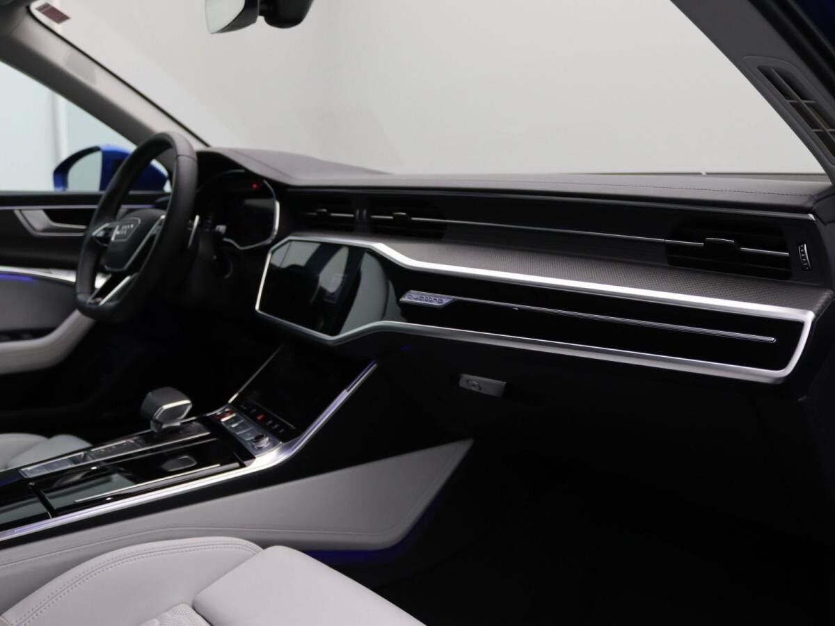 Audi RS6 RS 6 Avant TFSI quattro / Pano, Keramik, Laser