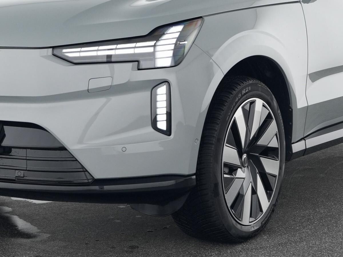 Volvo EX90 TWIN Ultra GANZJAHRESREIFEN + BOWERS&WILKINS