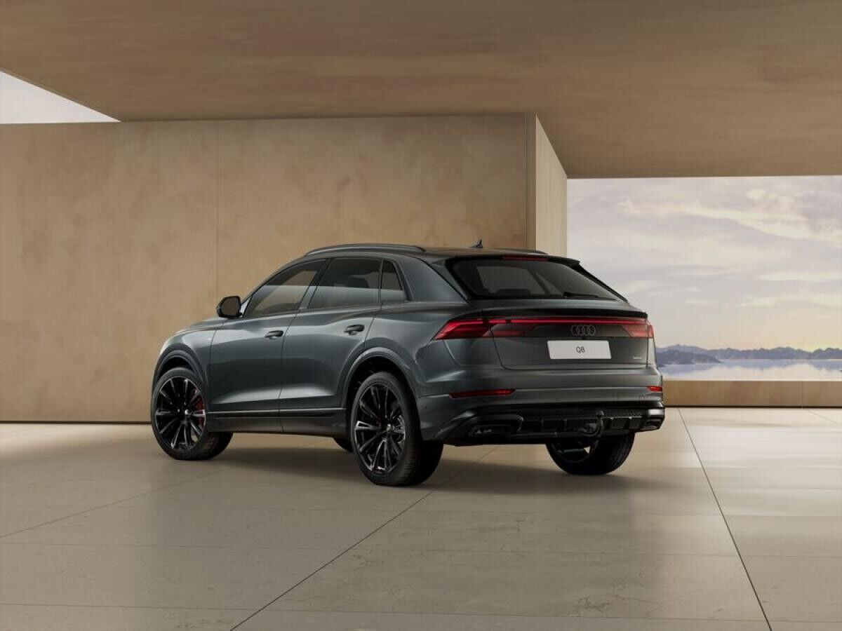 Audi Q8 TDI S-line quattro 210 kW tiptronic + PANO + LASER + AHK + ACC + 360° KAMERA + HUD + NAVI +