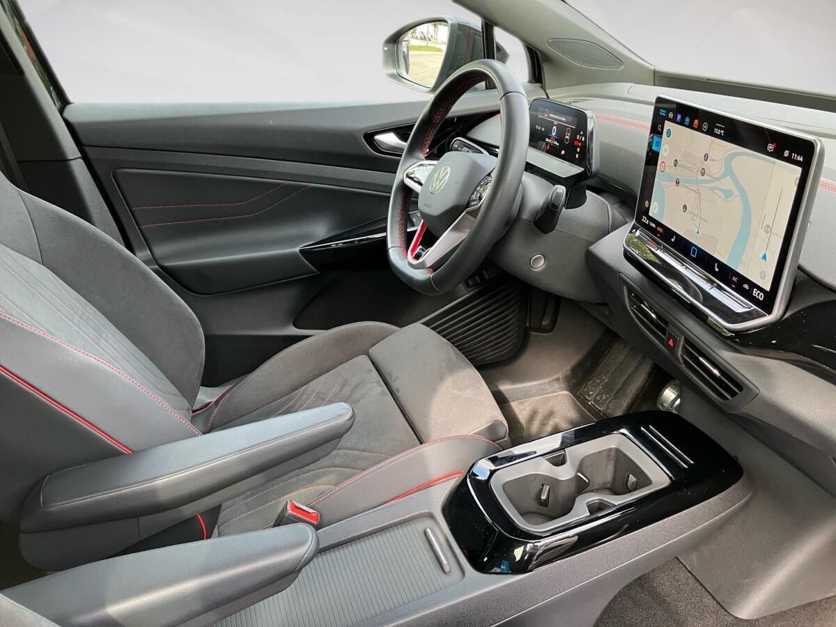 Volkswagen ID.5 GTX 4M NP.73T 5J-G.WÄRMEPUMPE.AREA-VIEW.NAVI.PANO.LED.LKRD-HZG.SHZ