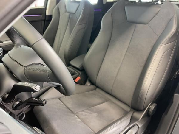 Audi Q3 advanced 35 TFSI AHK LED Navi Teilleder ACC
