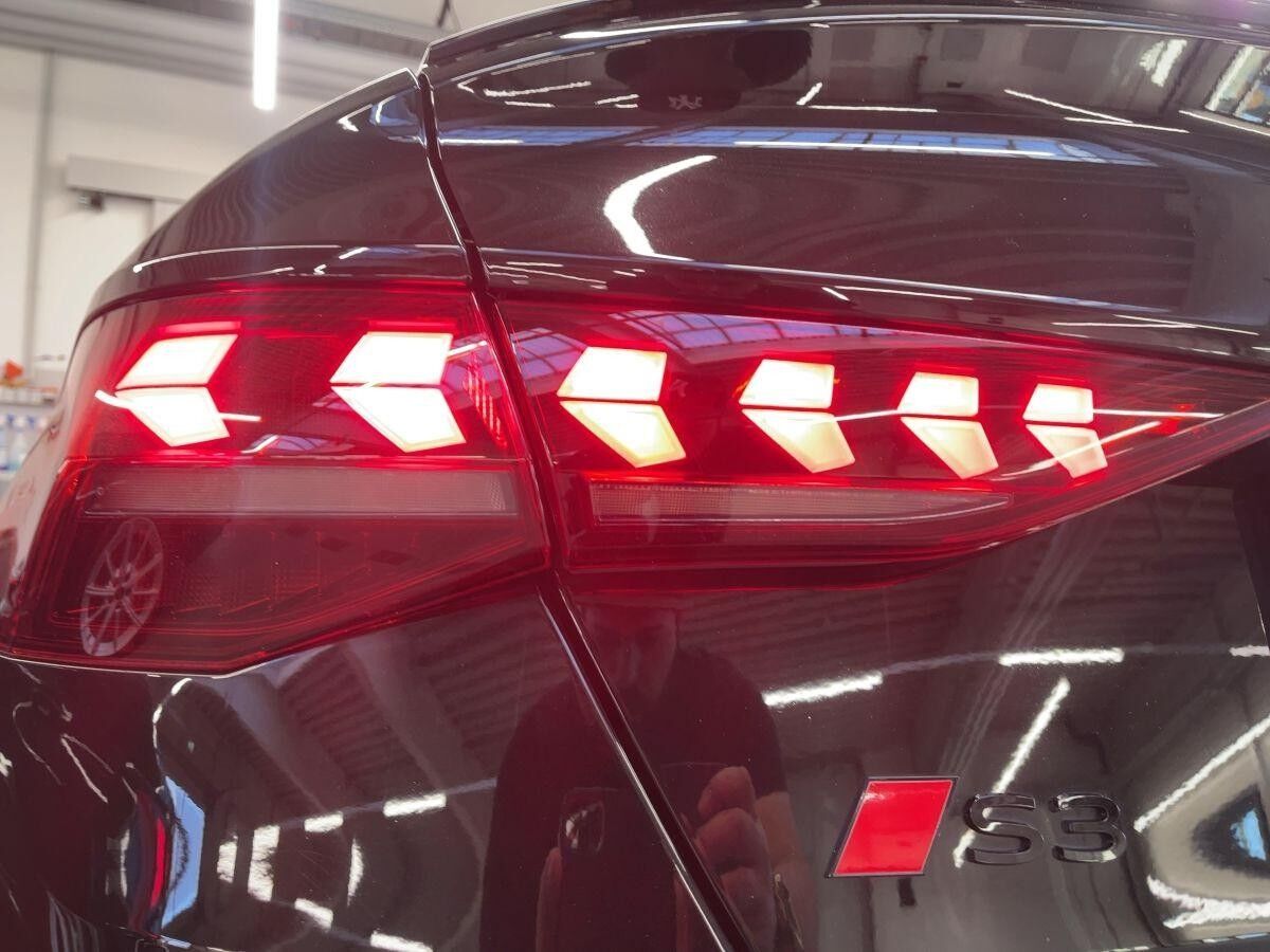 Audi S3 Limousine 2.0 TFSI Kamera LED Navi virtual