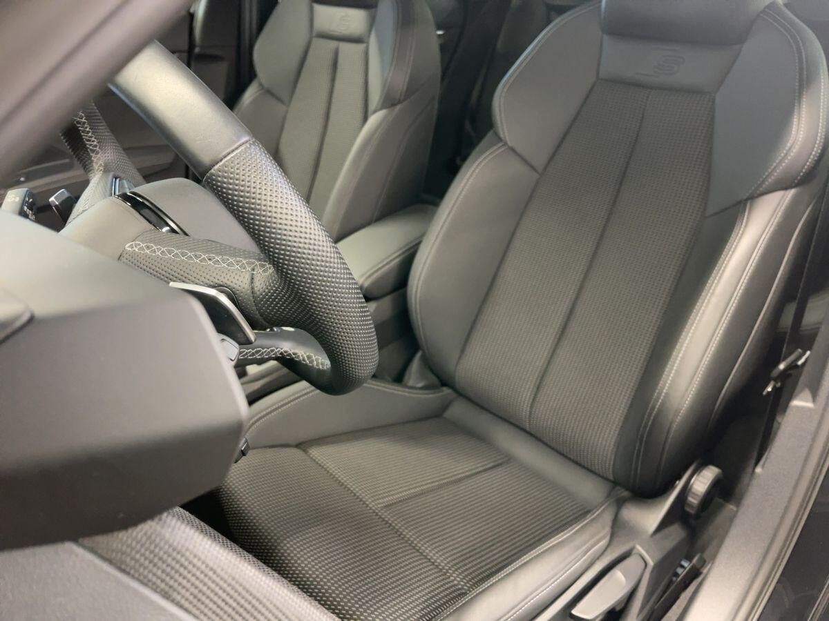 Audi S3 Limousine 2.0 TFSI Kamera LED Navi virtual