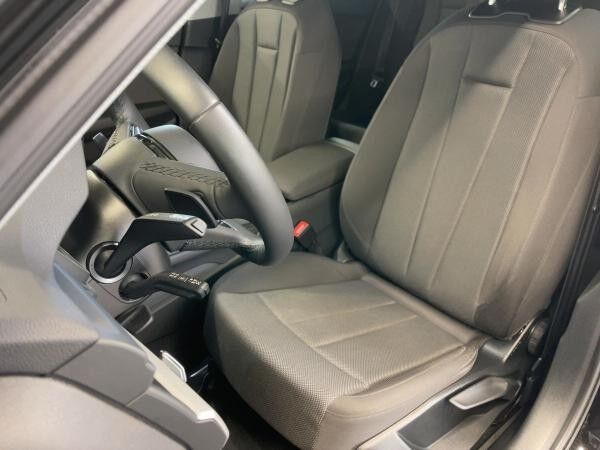 Audi A4 Avant 35 TFSI virtual Navi LED DAB