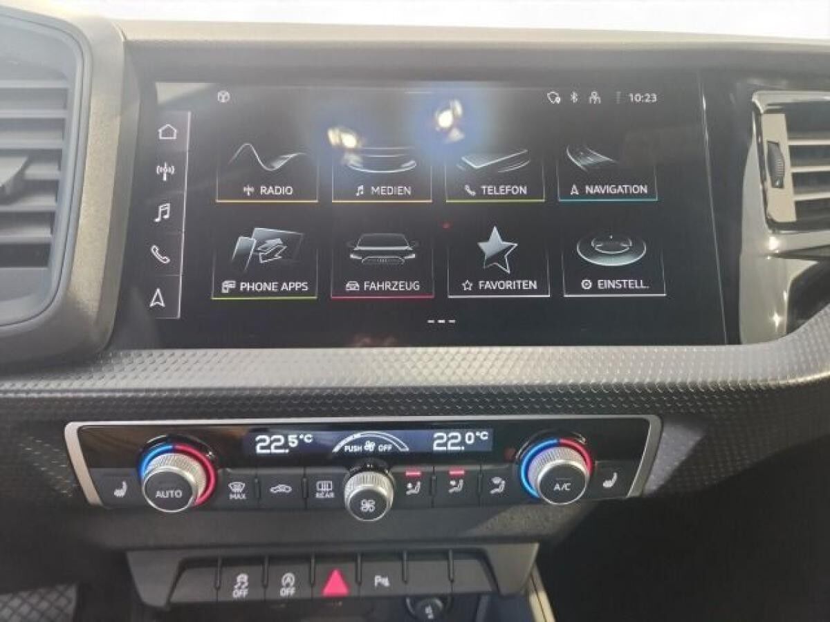 Audi A1 Sportback 35 TFSI S line S tronic LED PDC vo+hi LM 17"