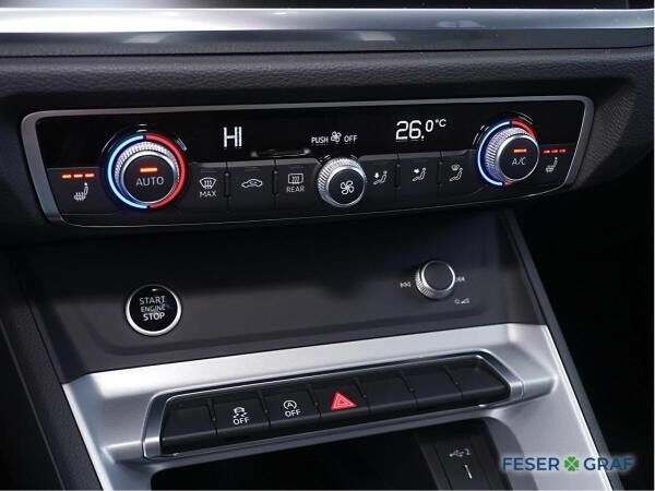 Audi Q3 advanced 35 TFSI AHK Stdhz. LED Keyless Schal