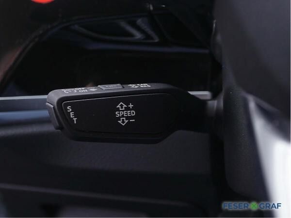 Audi Q3 advanced 35 TFSI AHK Stdhz. LED Keyless Schal