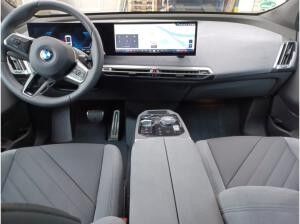BMW ix xDrive 45e - inkl. Winterräder  - M Sportpaket - AHK - Autobahnassistent - Parking Assist
