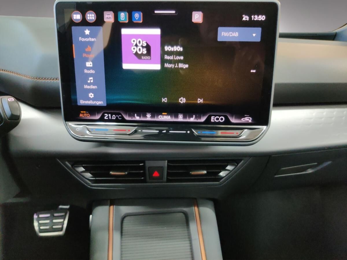 Cupra Born eBoost h/LED/RFK/Sitzhzg/Wärmepumpe