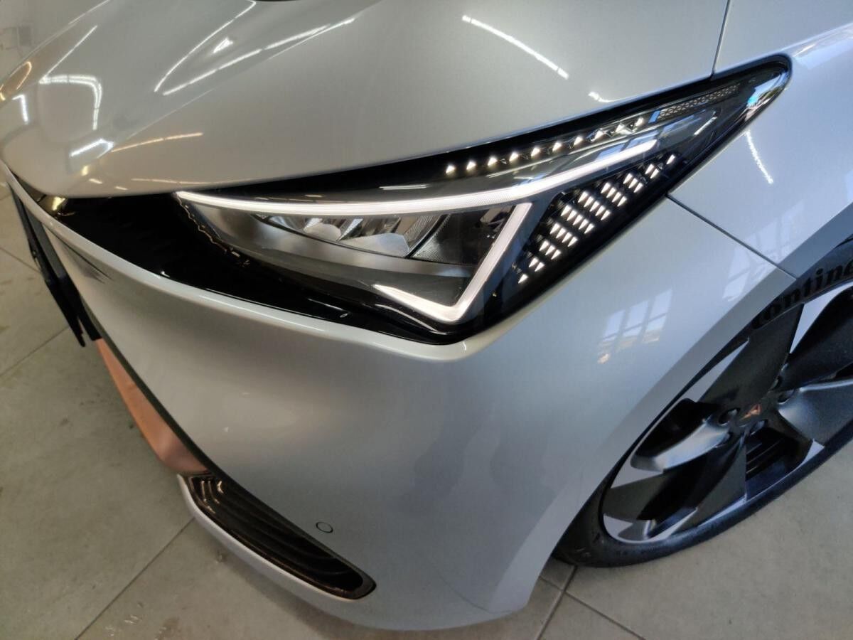 Cupra Born eBoost h/LED/RFK/Sitzhzg/Wärmepumpe