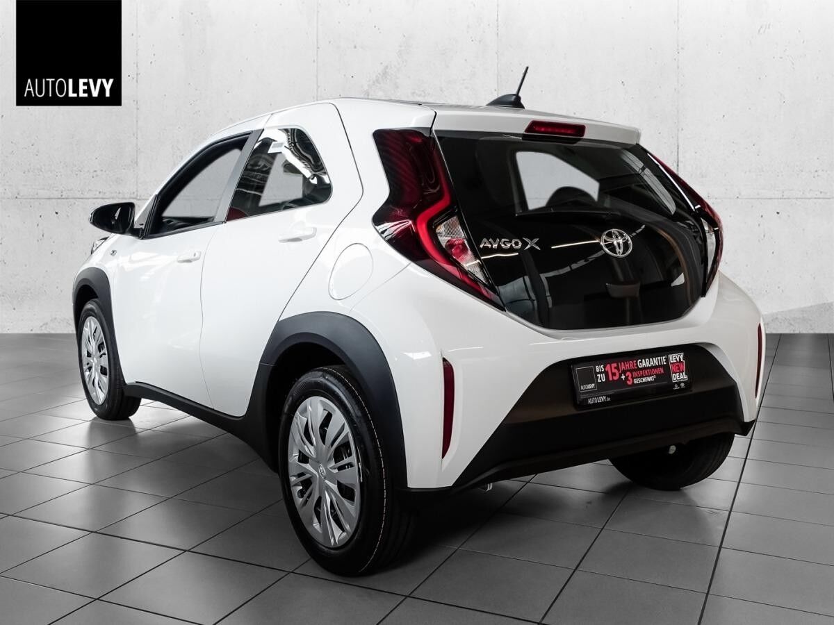 Toyota Aygo X Schalter Business Sitzh. Carplay *1,99%*
