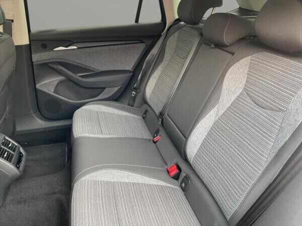 Skoda Superb COMBI iV HYBRID 1.5 TSI Selection