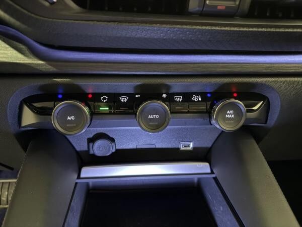 Citroën C5 X 1.2 PureTech WirelessCharg,HeadUpDisplay,LED