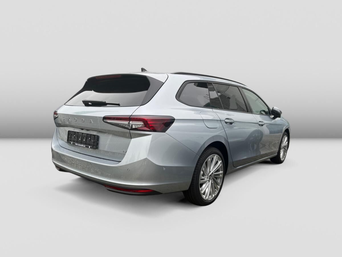 Skoda Superb Combi Selection 1,5 TSI IV DSG Pano AHK