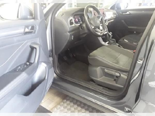 Volkswagen T-Roc 1,5 TSI Style ACC LED-Plus NaviMedia Parklenk 17"