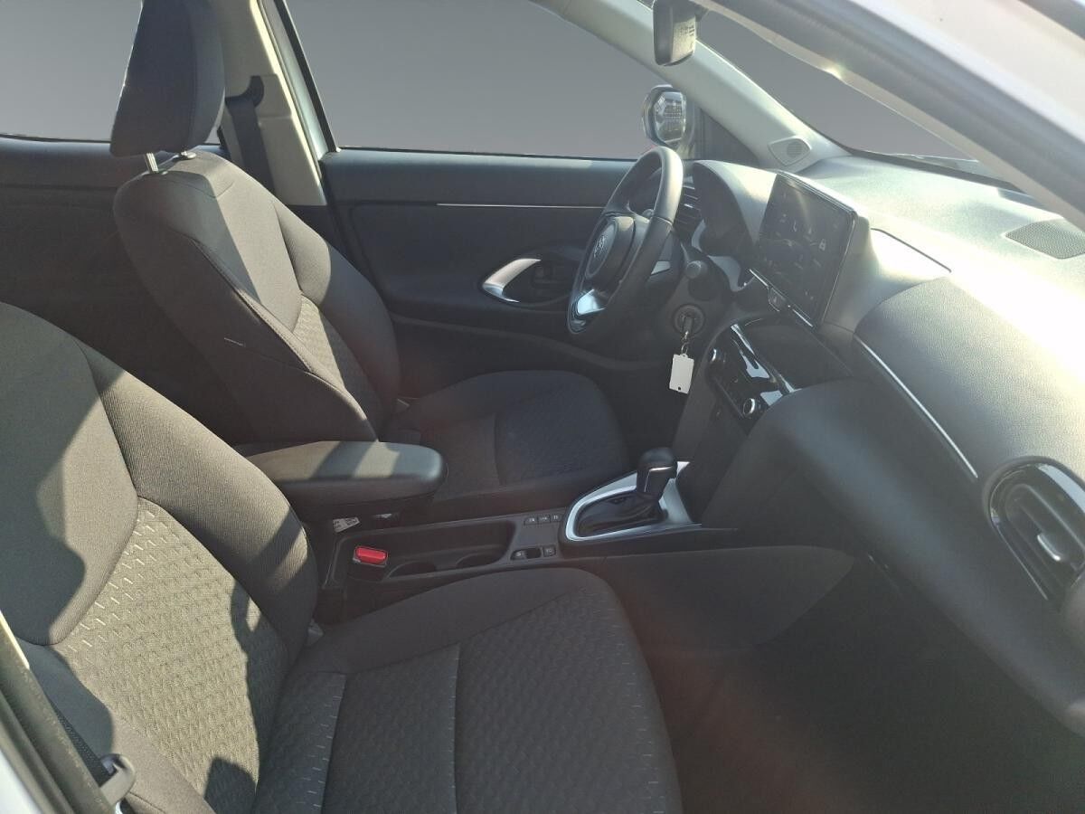 Toyota Yaris Cross 1.5 Hybrid Business *CARPLAY*AA*