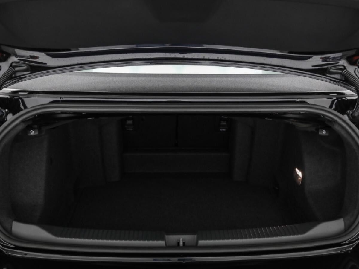 Volkswagen T-Roc Cabriolet R-Line 1.5 TSI DSG AHK Navi Kamera